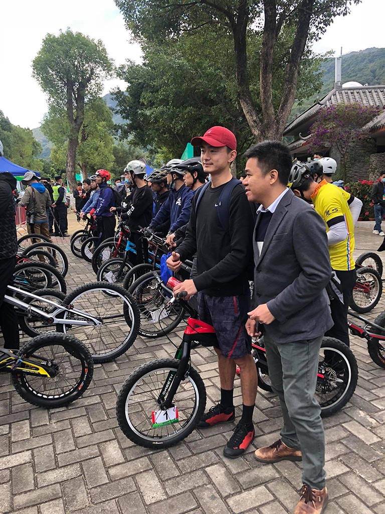 BikeTrial Zhangjiajie Grand Canyon 2020 Zhao Xuan
